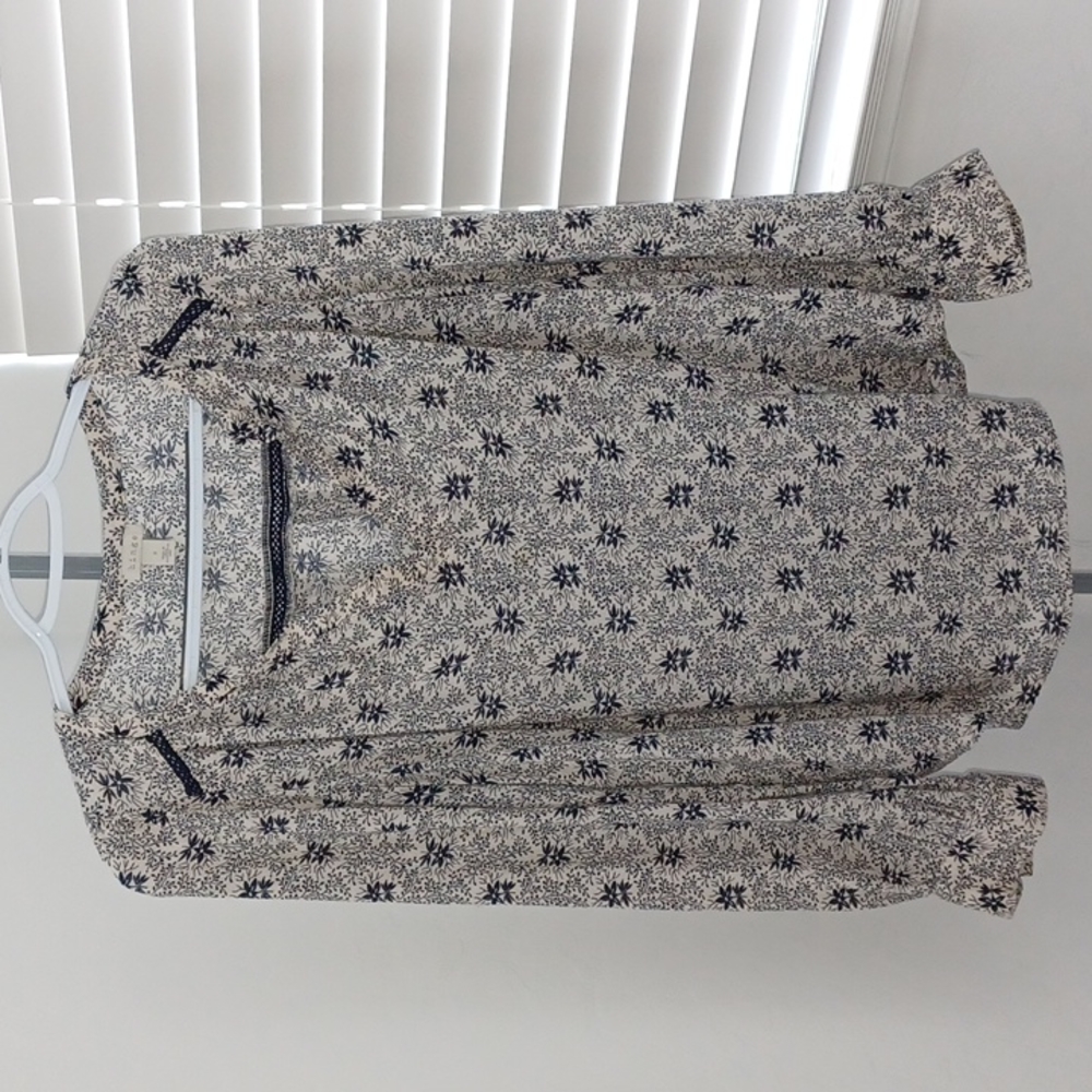 Hinge Blouse